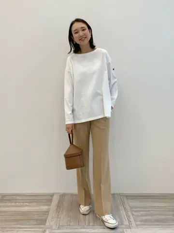 23区 秋葉 コーディネート画像