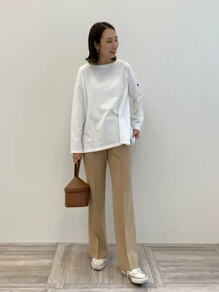 23区 秋葉 コーディネート画像