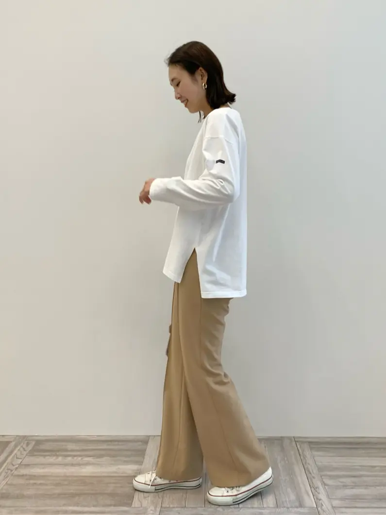 23区 秋葉 コーディネート画像