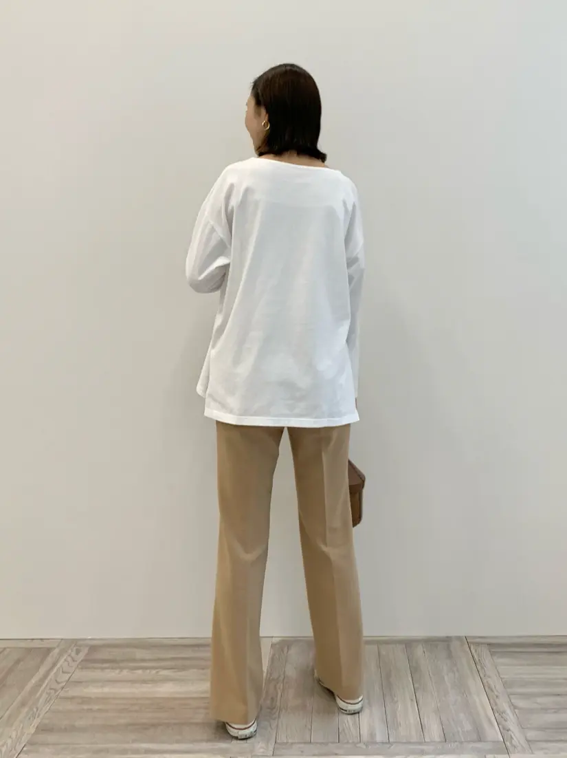 23区 秋葉 コーディネート画像