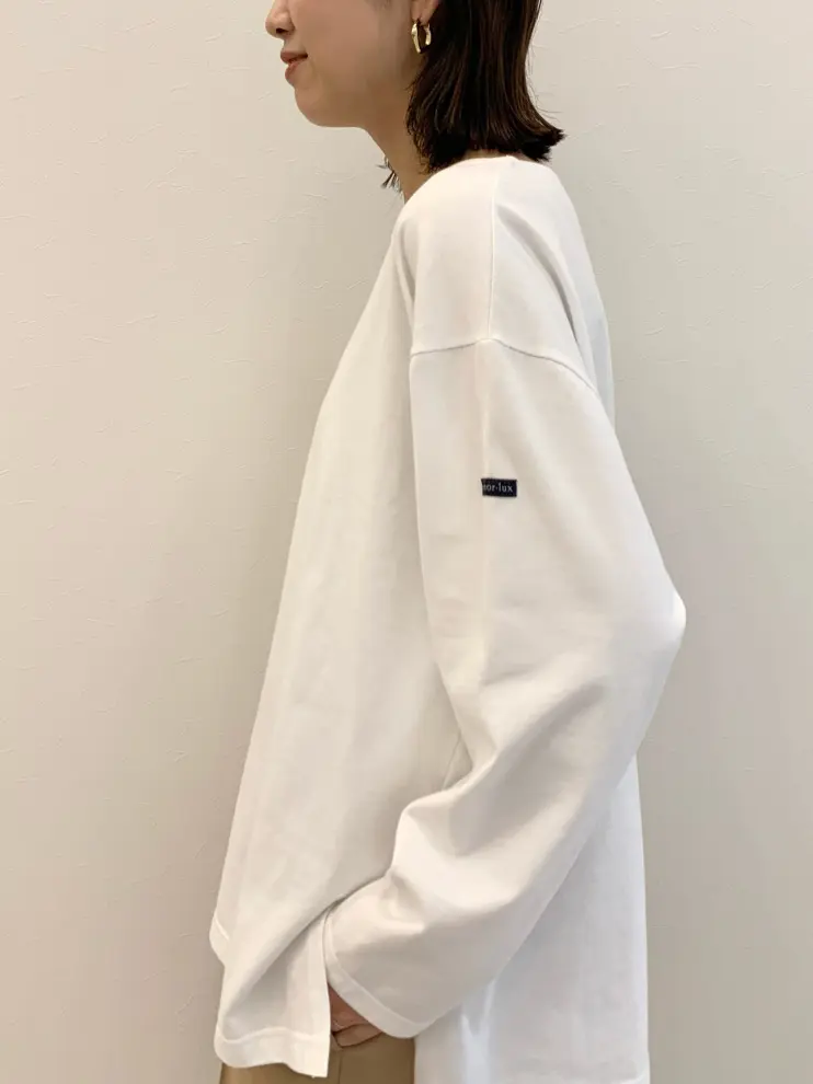 23区 秋葉 コーディネート画像