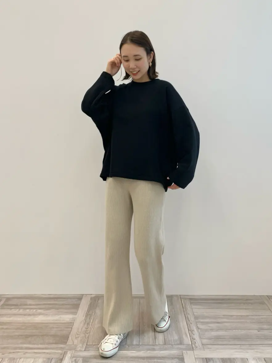  秋葉 コーディネート画像