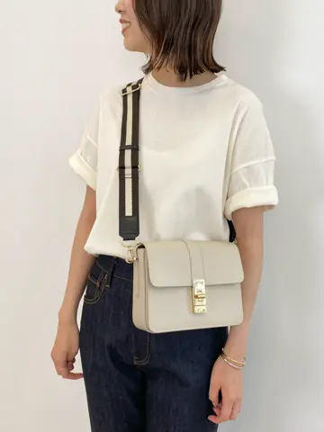 23区 秋葉 コーディネート画像