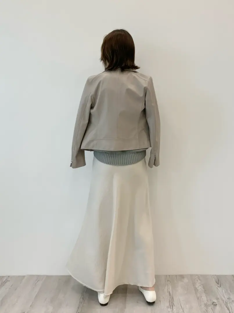 23区 秋葉 コーディネート画像