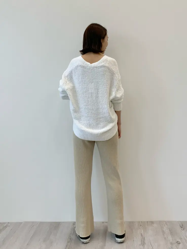 23区 秋葉 コーディネート画像