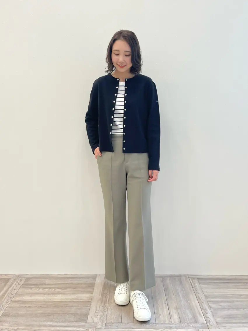  秋葉 コーディネート画像