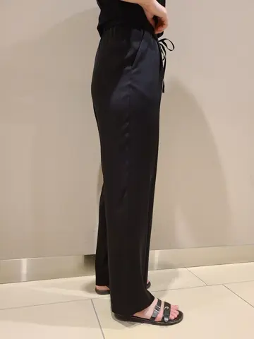 23区 スタッフ. コーディネート画像