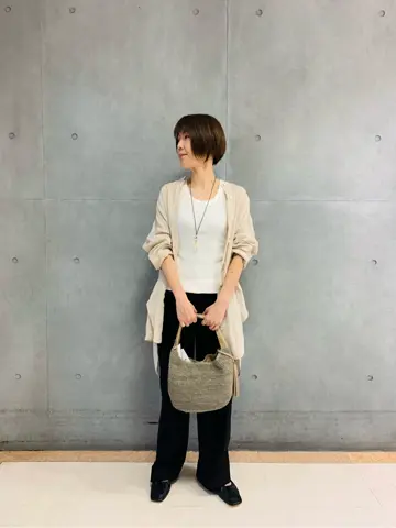 23区 スタッフ  コーディネート画像