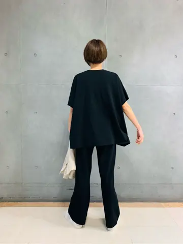 23区 スタッフ  コーディネート画像