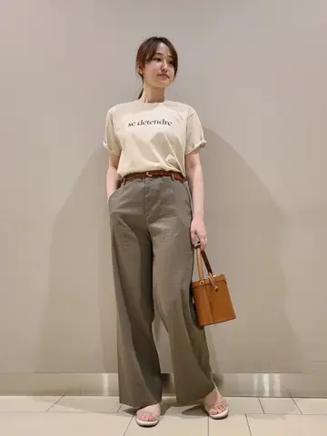 23区 スタッフ. コーディネート画像