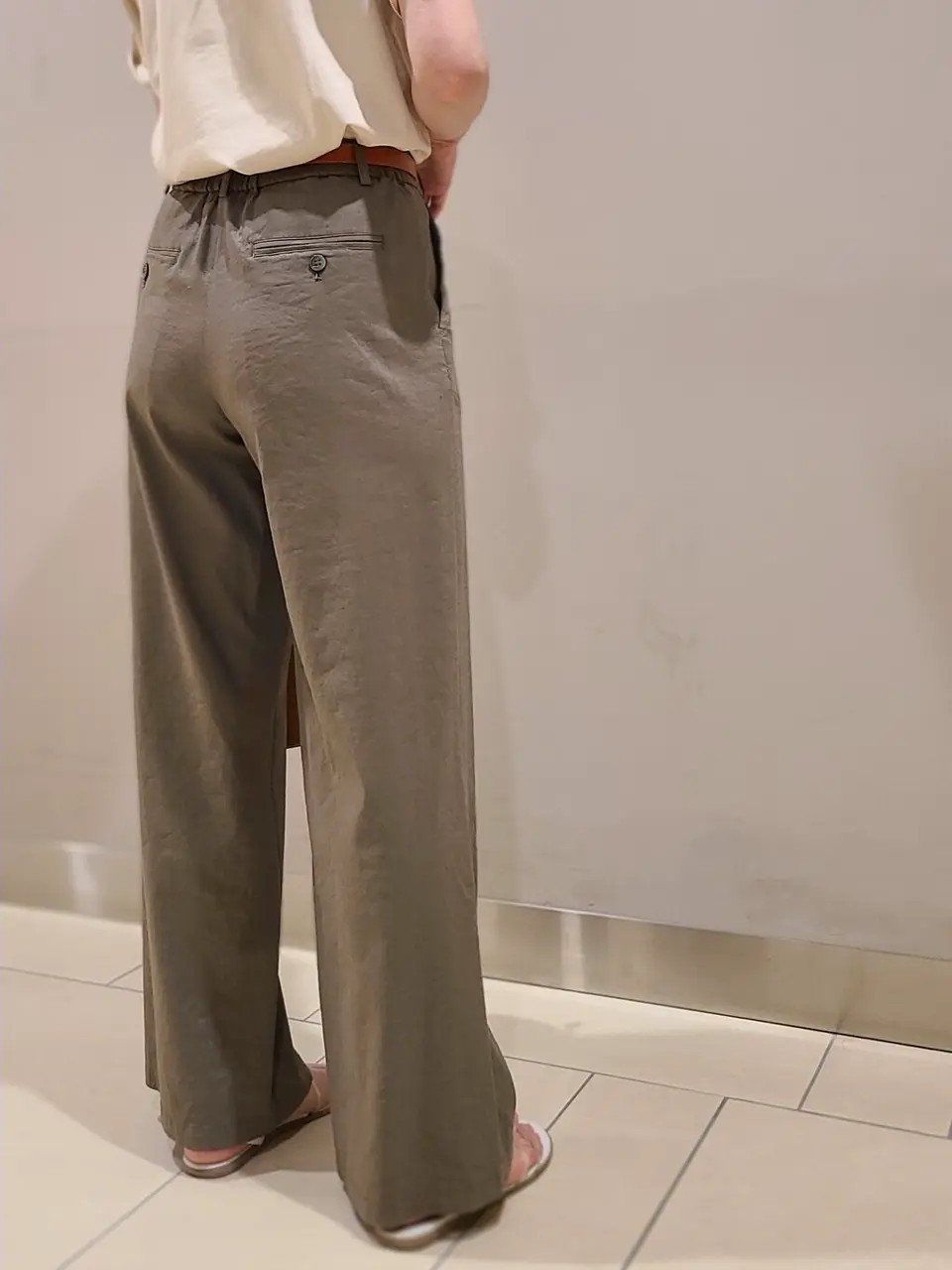 23区 スタッフ. コーディネート画像