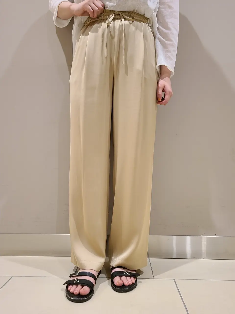 23区 スタッフ. コーディネート画像