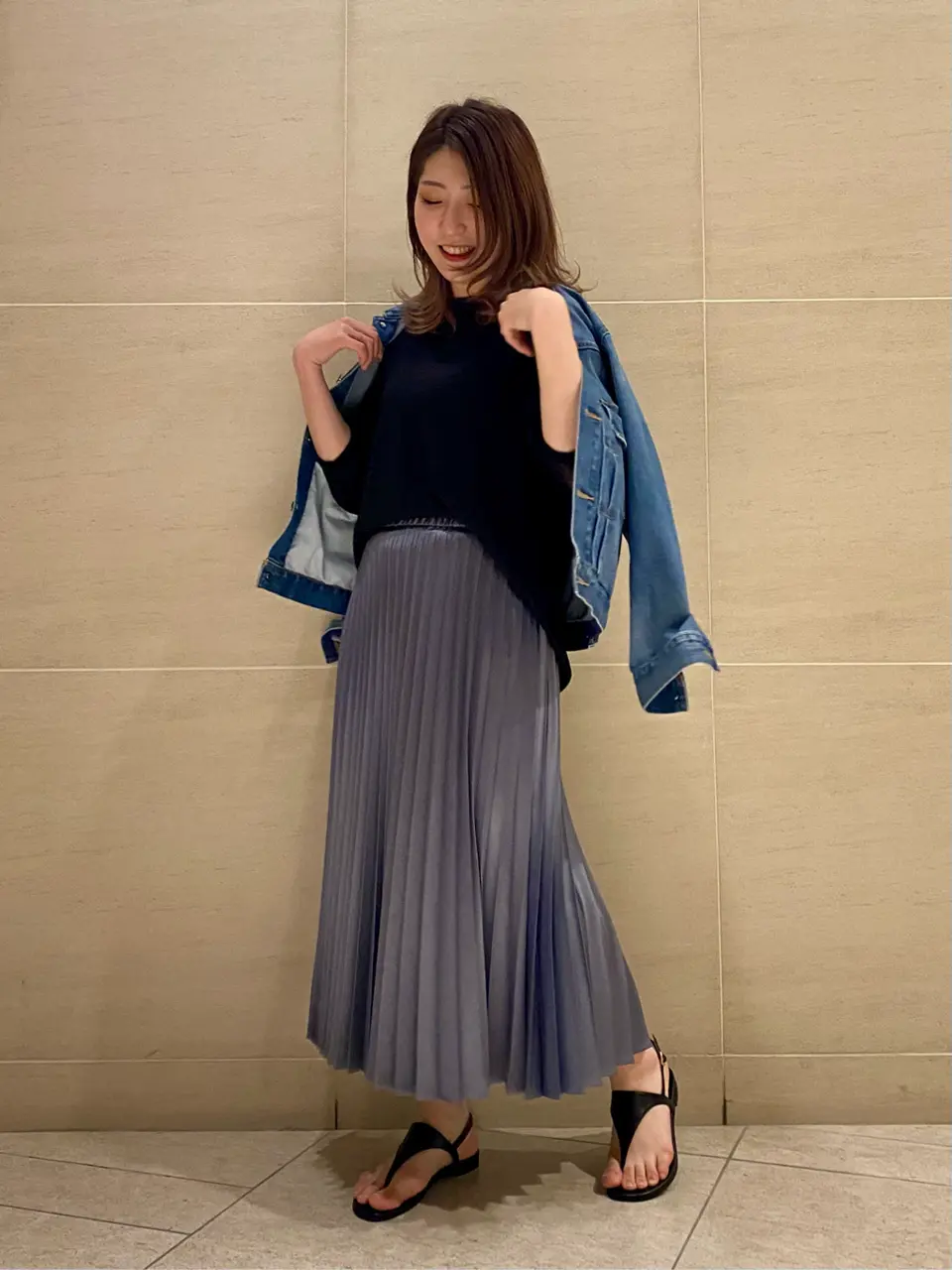  スタッフy コーディネート画像