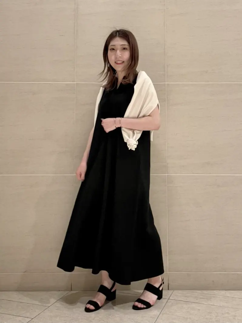  スタッフy コーディネート画像