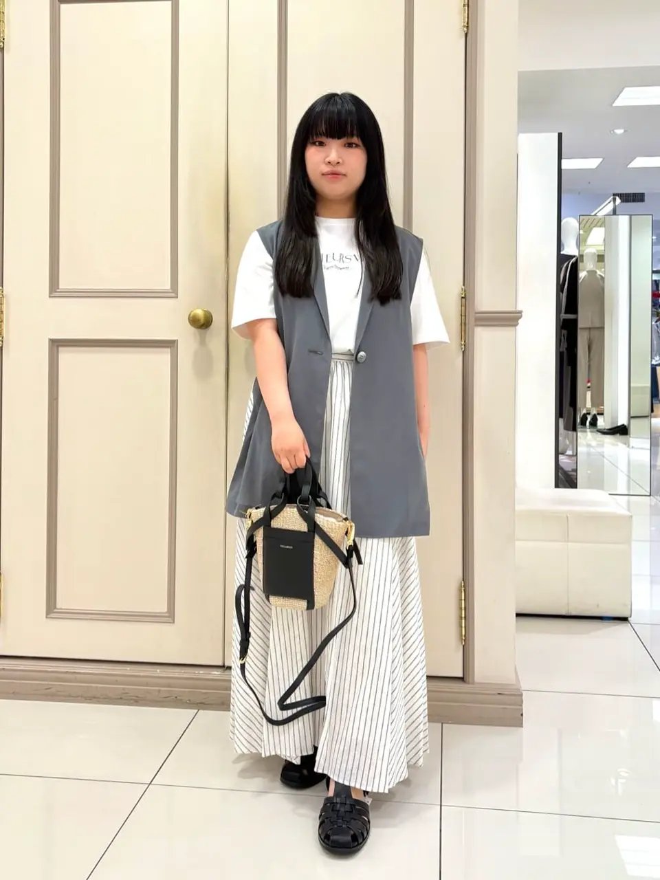 23区 スタッフ コーディネート画像