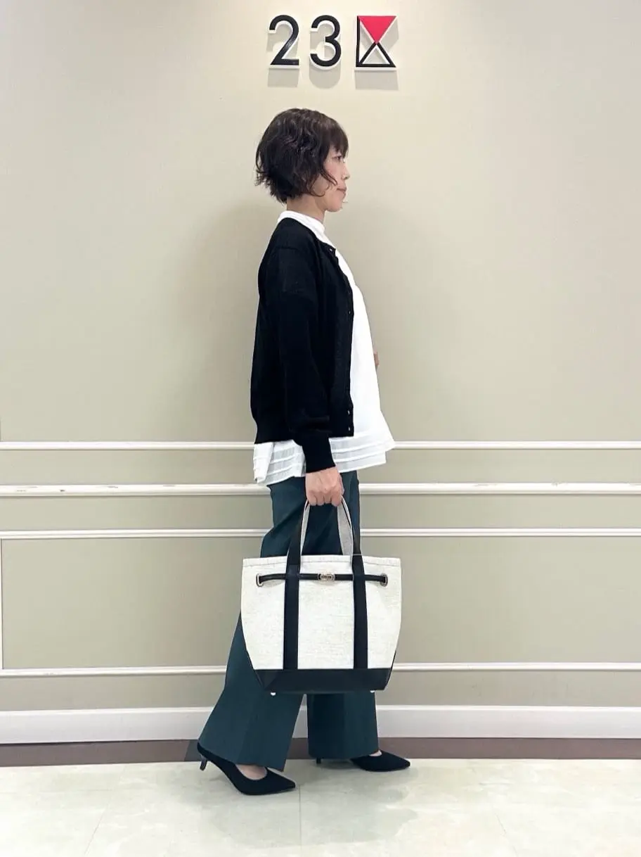 23区 助川 コーディネート画像