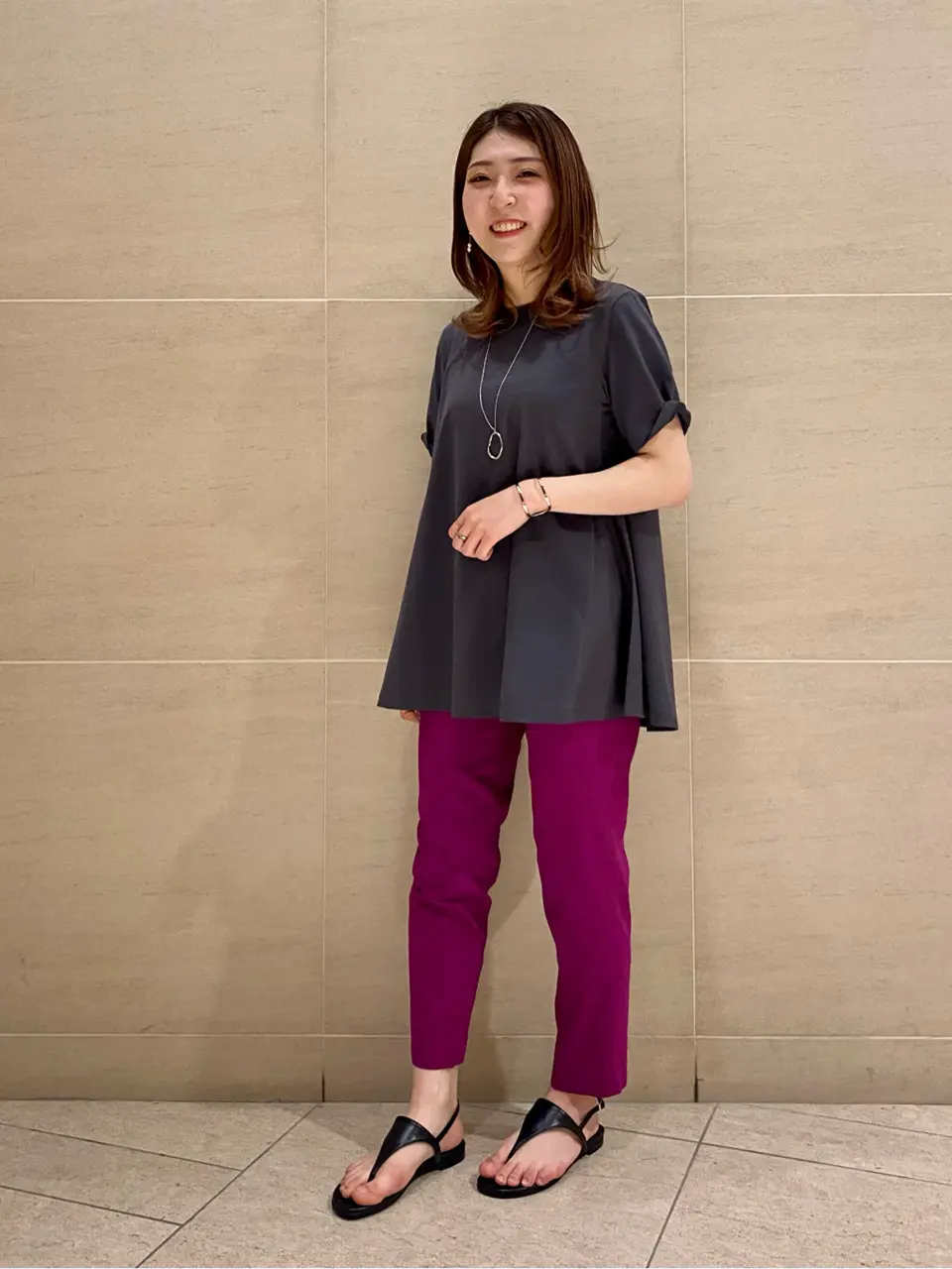  スタッフy コーディネート画像