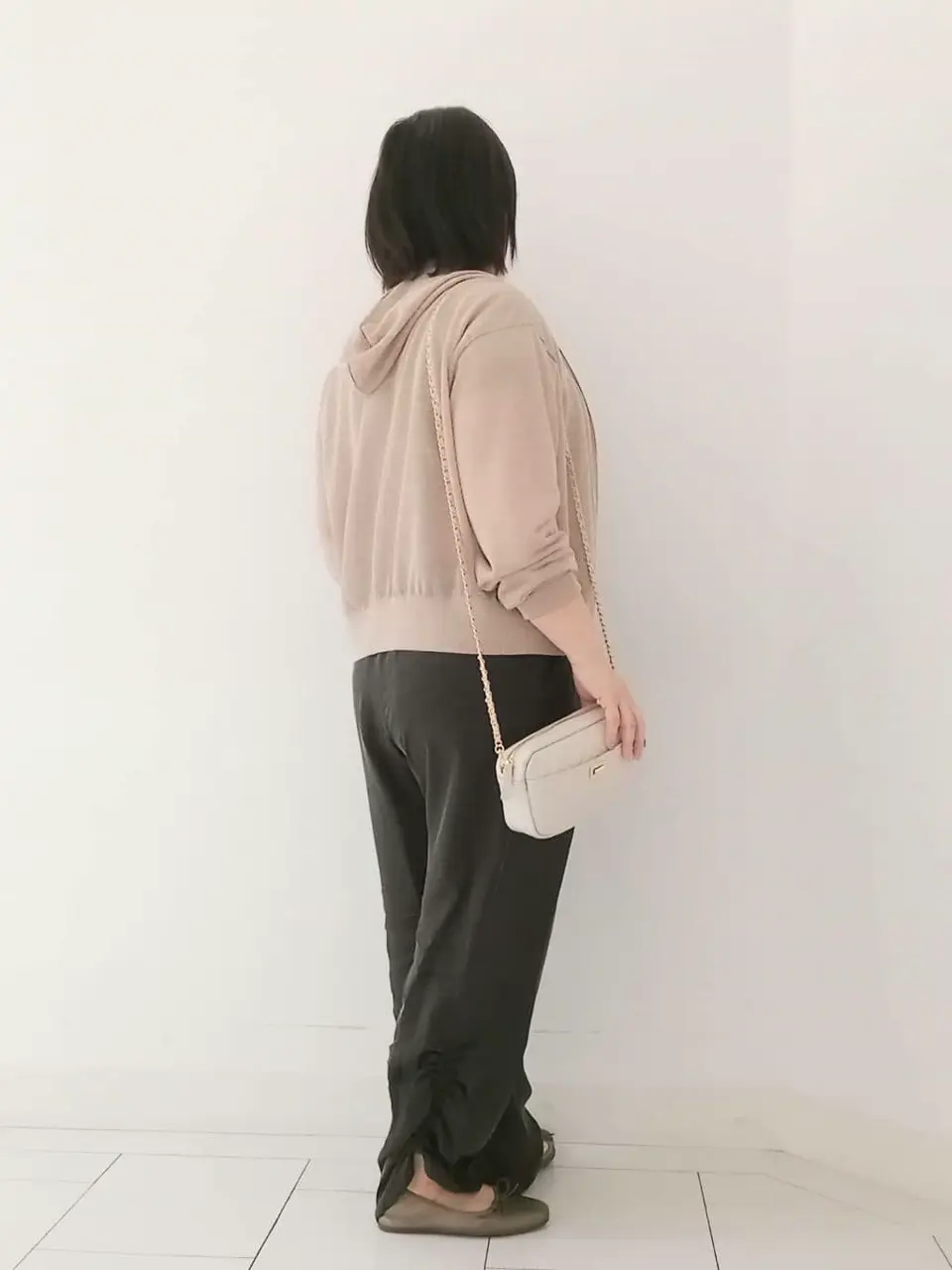 23区 影 コーディネート画像