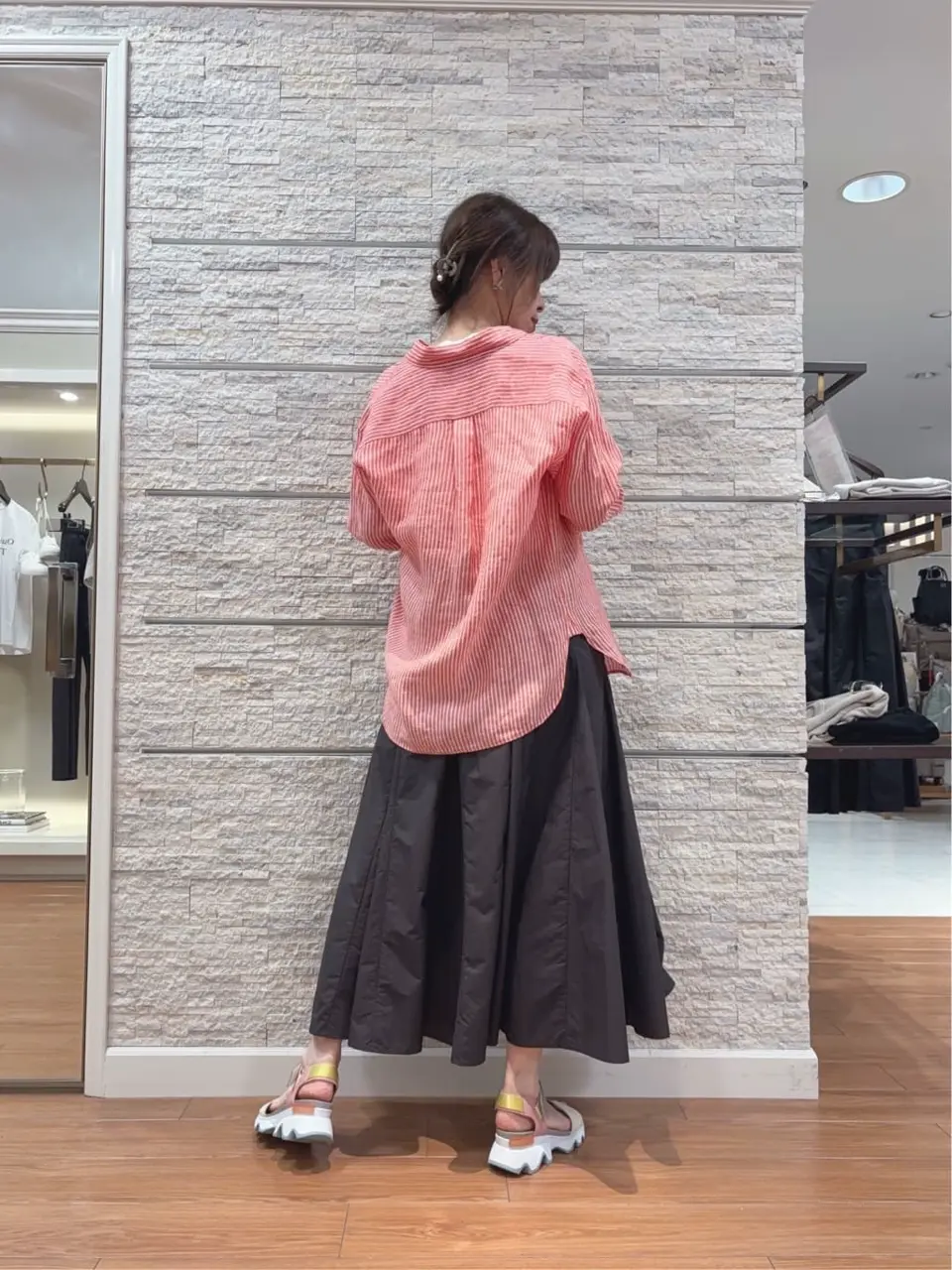 23区 犬塚 コーディネート画像