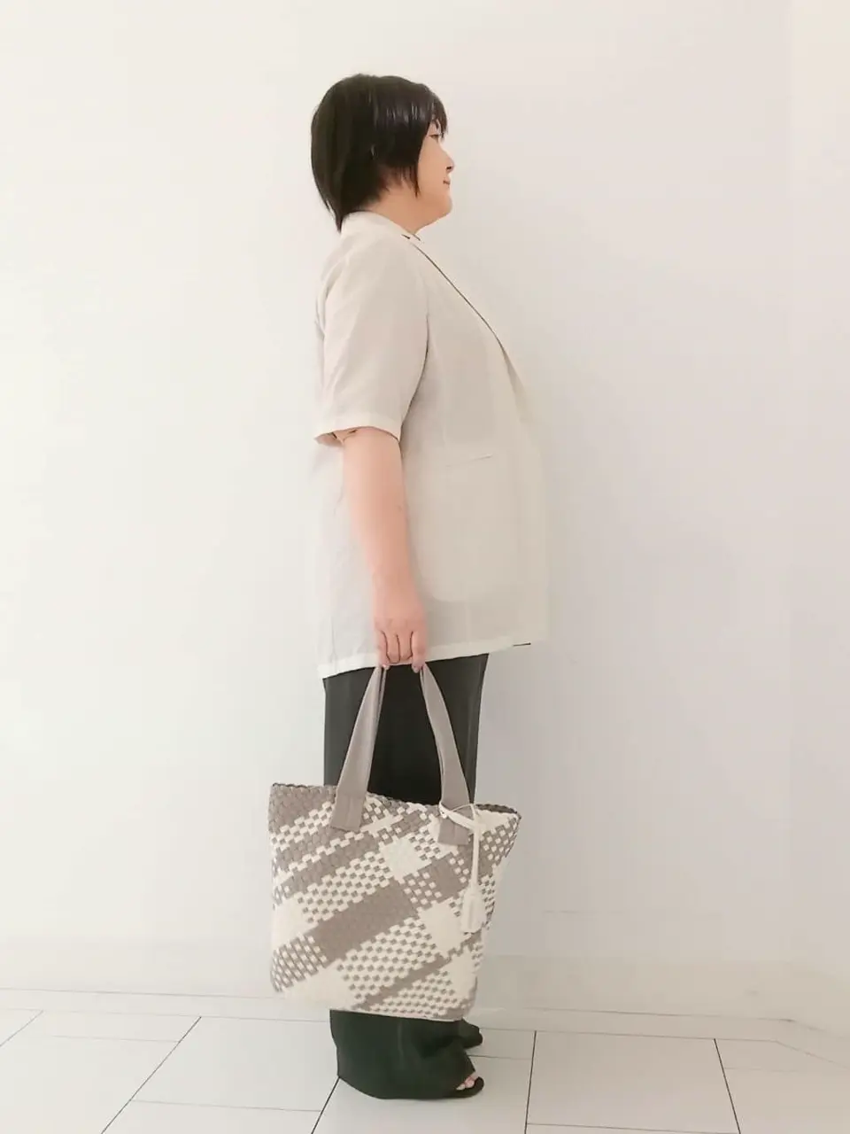 23区 影 コーディネート画像