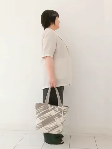 23区 影 コーディネート画像