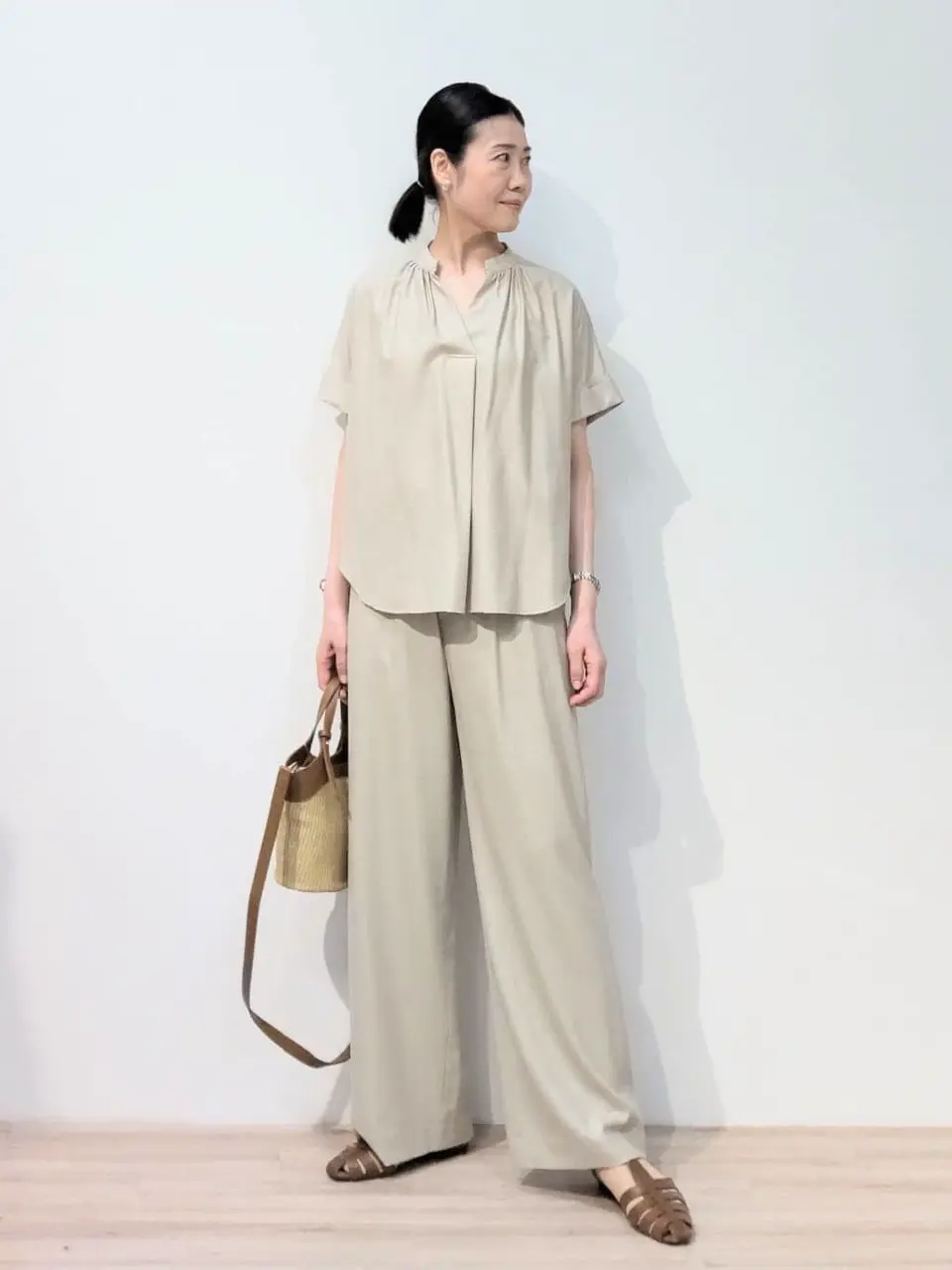 23区 虎走 コーディネート画像