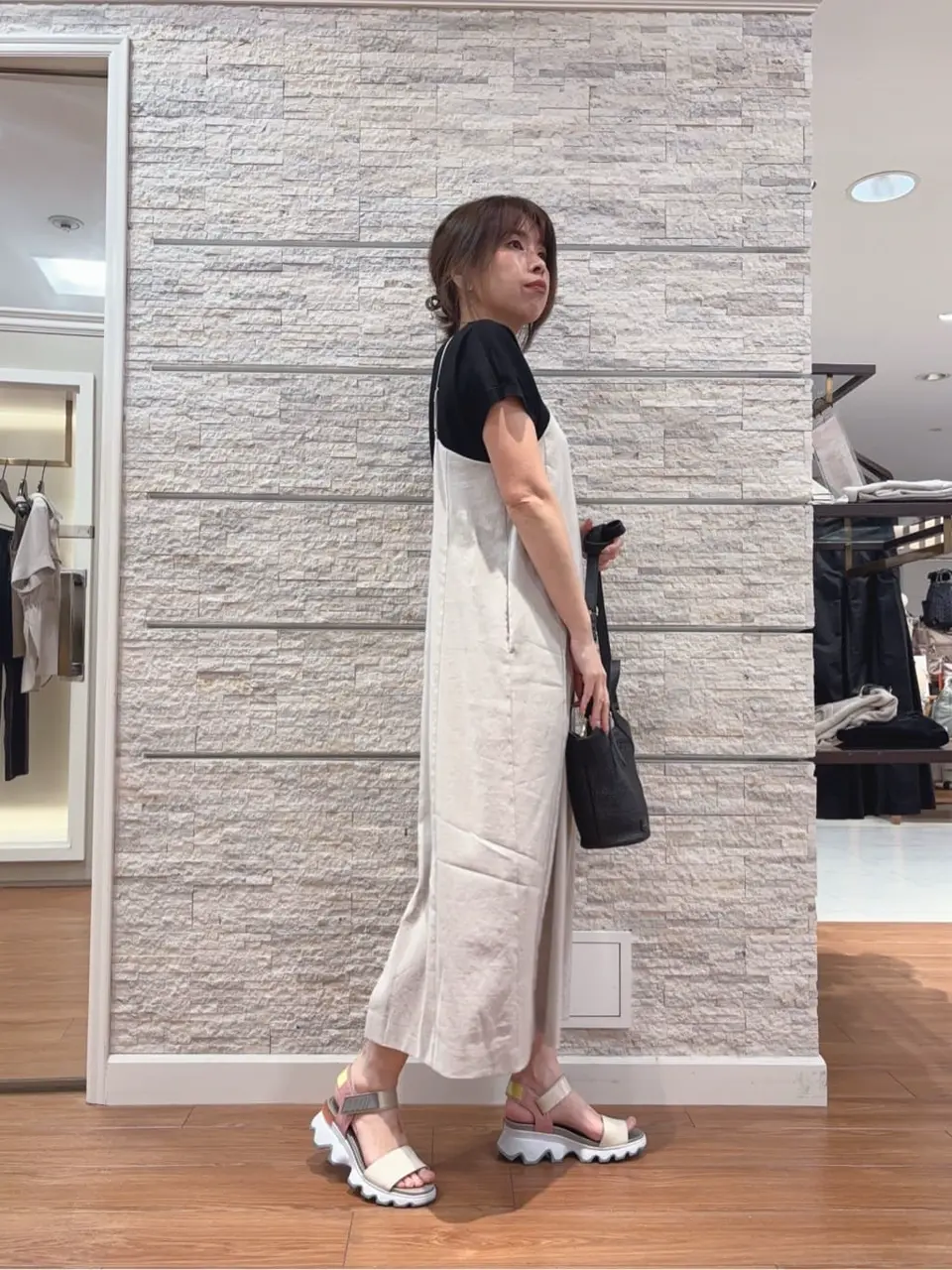 23区 犬塚 コーディネート画像