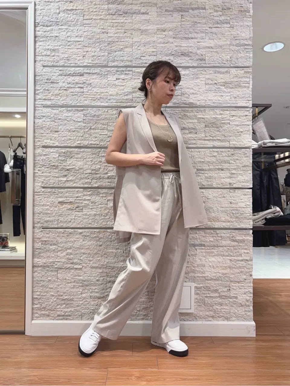  犬塚 コーディネート画像