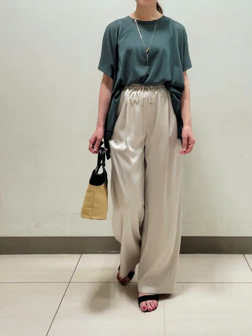 23区 濱地 コーディネート画像