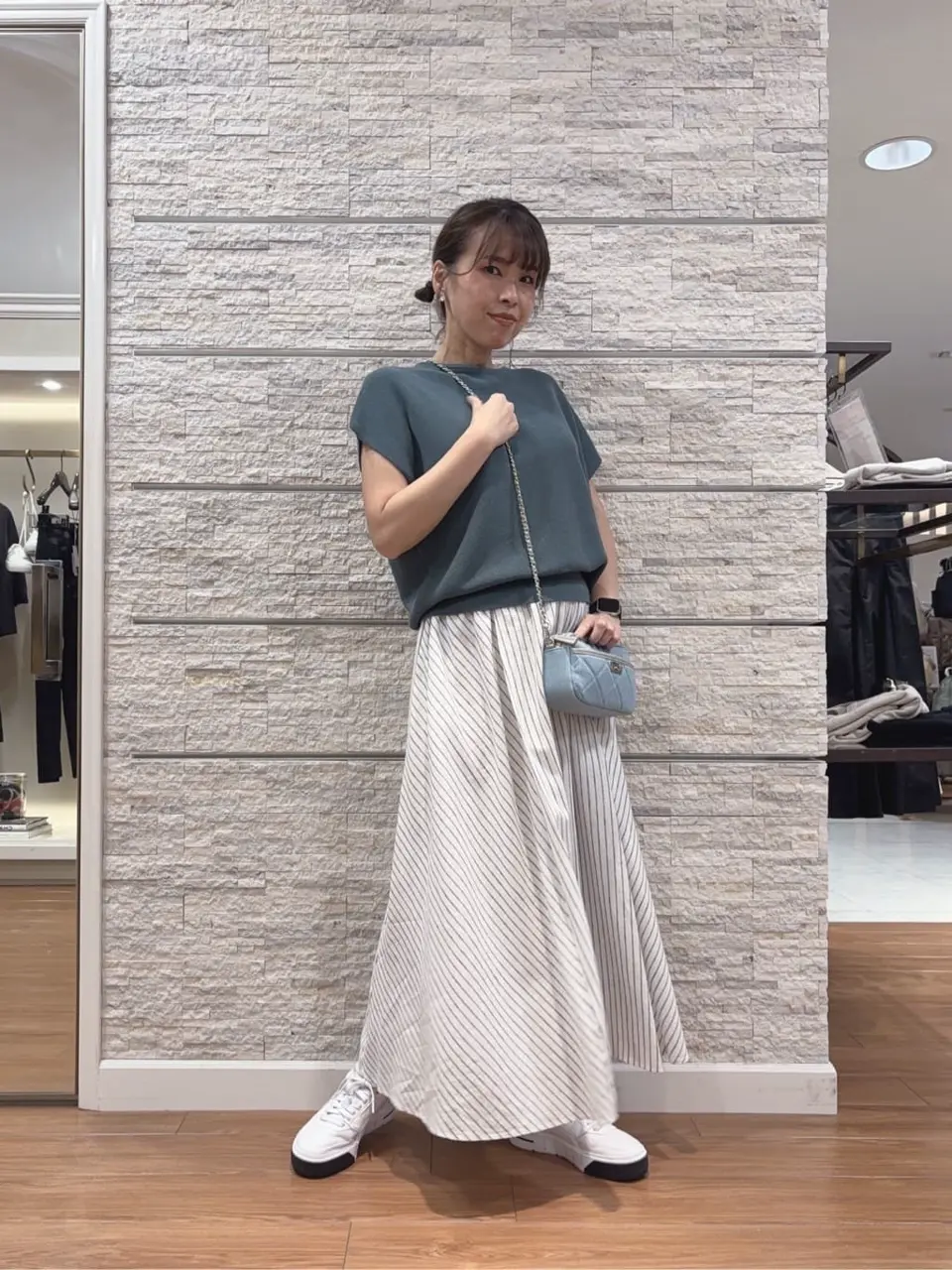 23区 犬塚 コーディネート画像