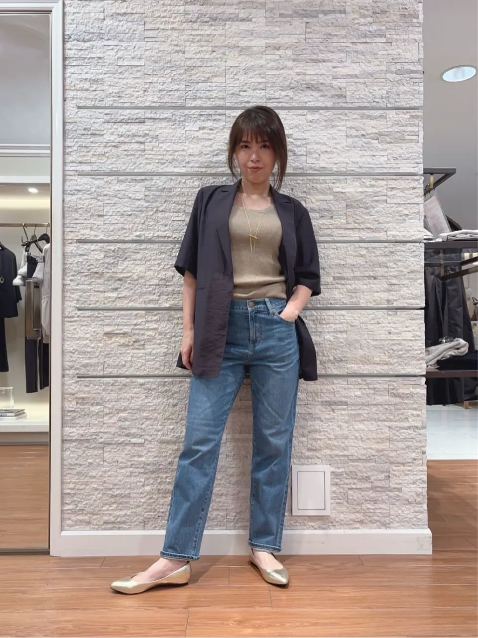 23区 犬塚 コーディネート画像