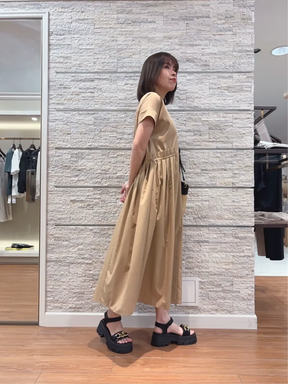 23区 犬塚 コーディネート画像