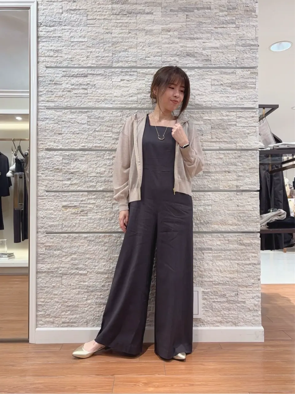 23区 犬塚 コーディネート画像