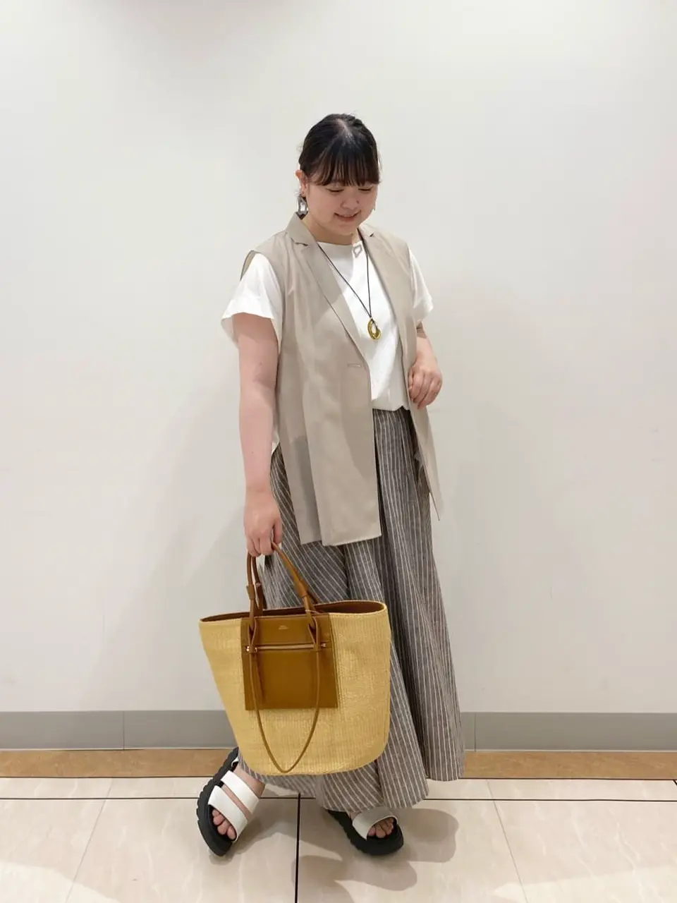 23区 藤原 コーディネート画像