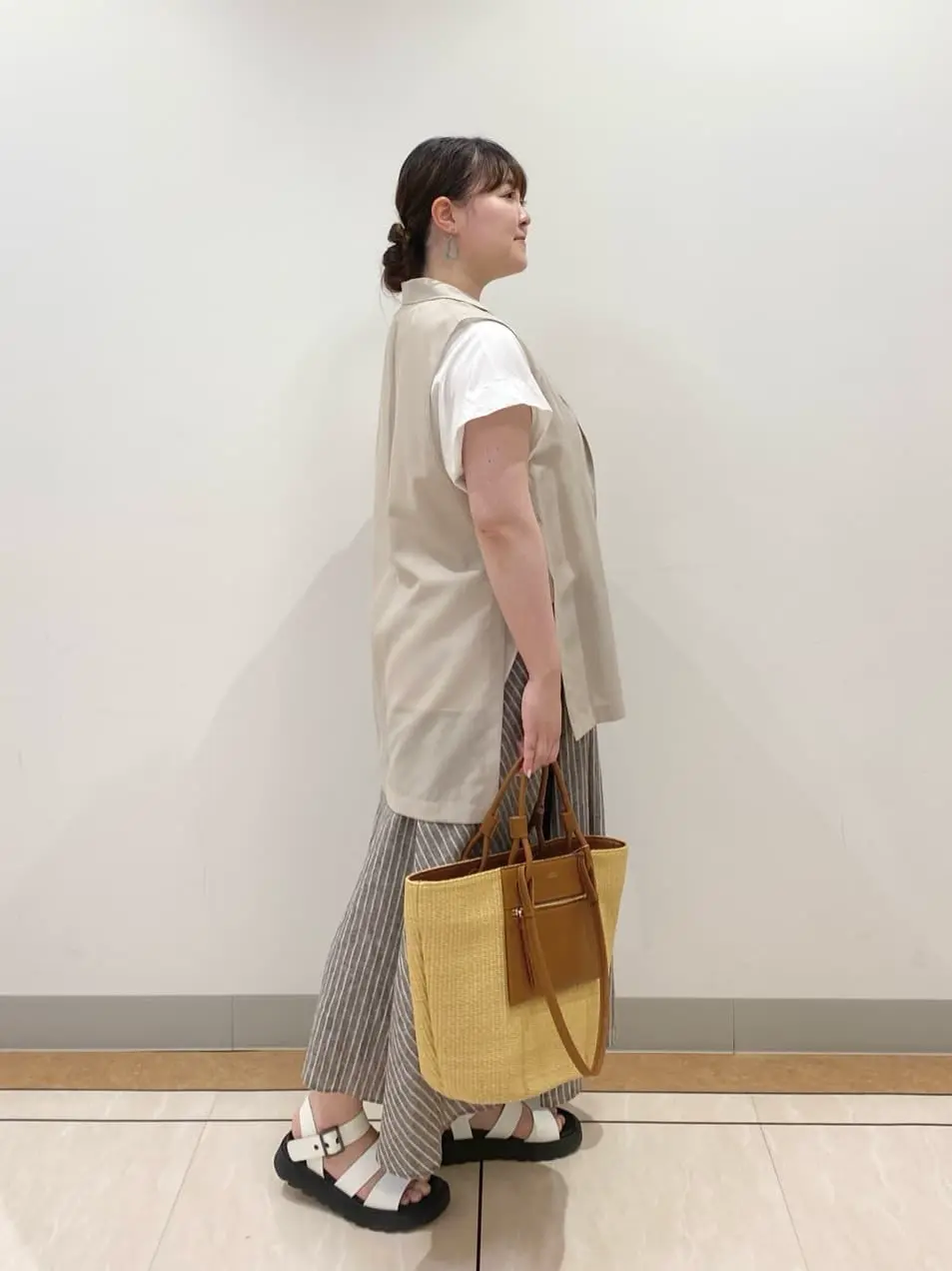 23区 藤原 コーディネート画像