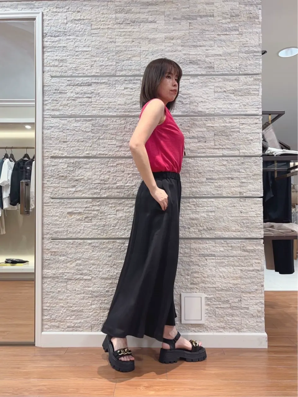 23区 犬塚 コーディネート画像