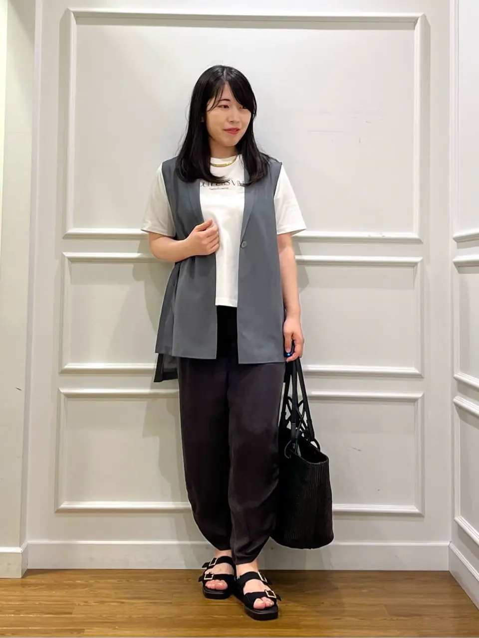  スタッフ コーディネート画像