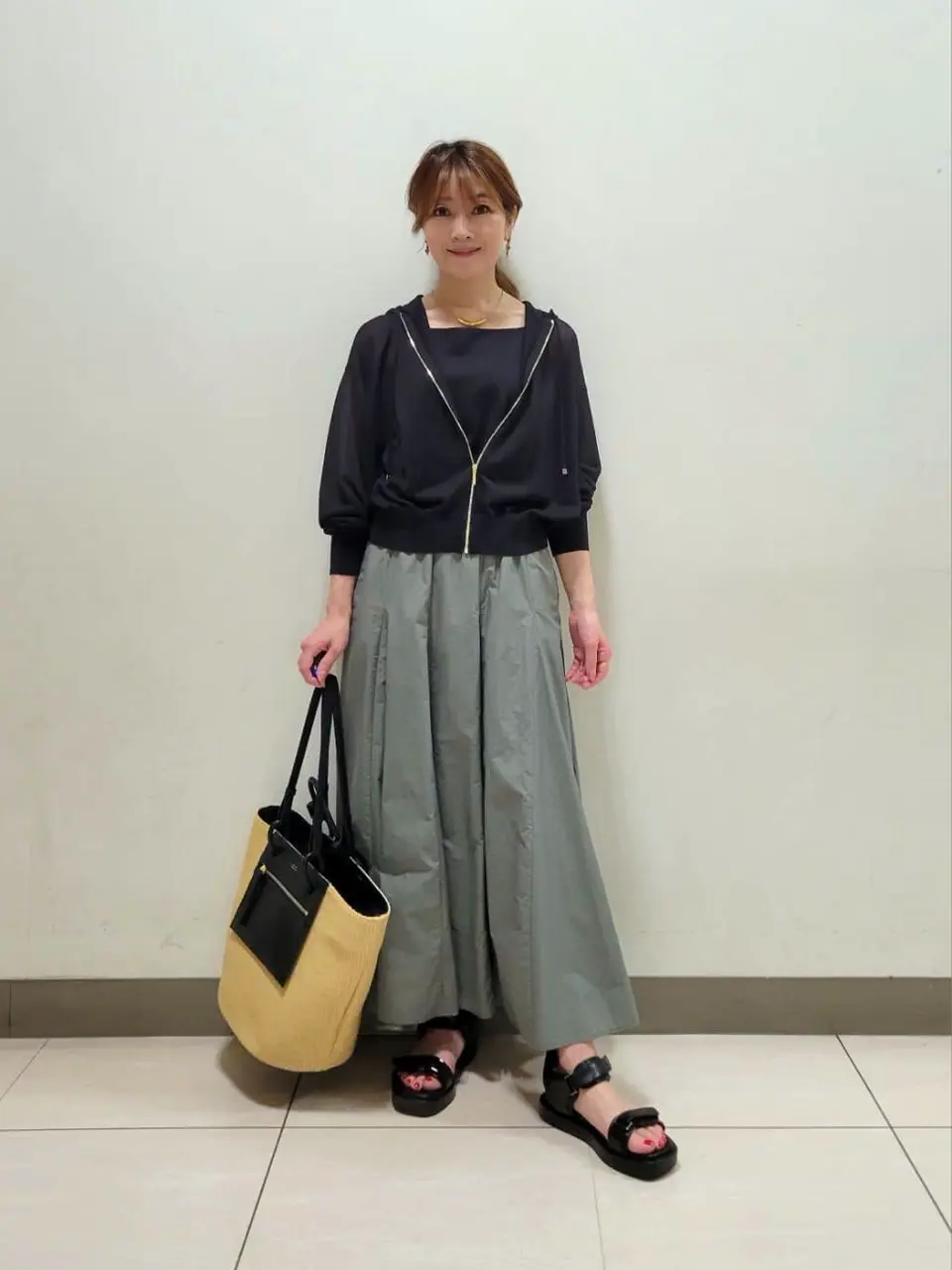 23区 濱地 コーディネート画像