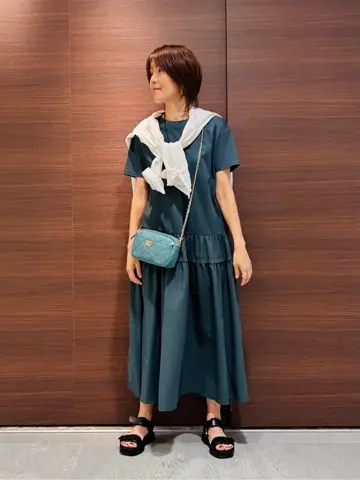 23区 スタッフ  コーディネート画像