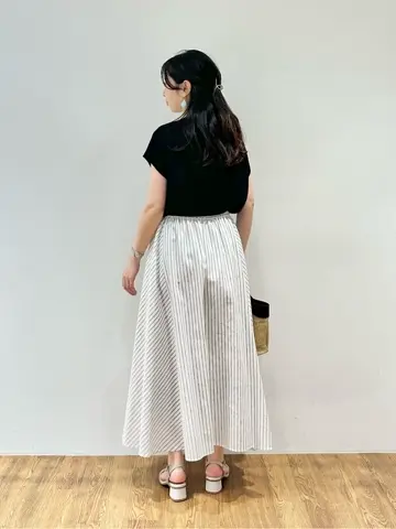 23区 西嶋 コーディネート画像