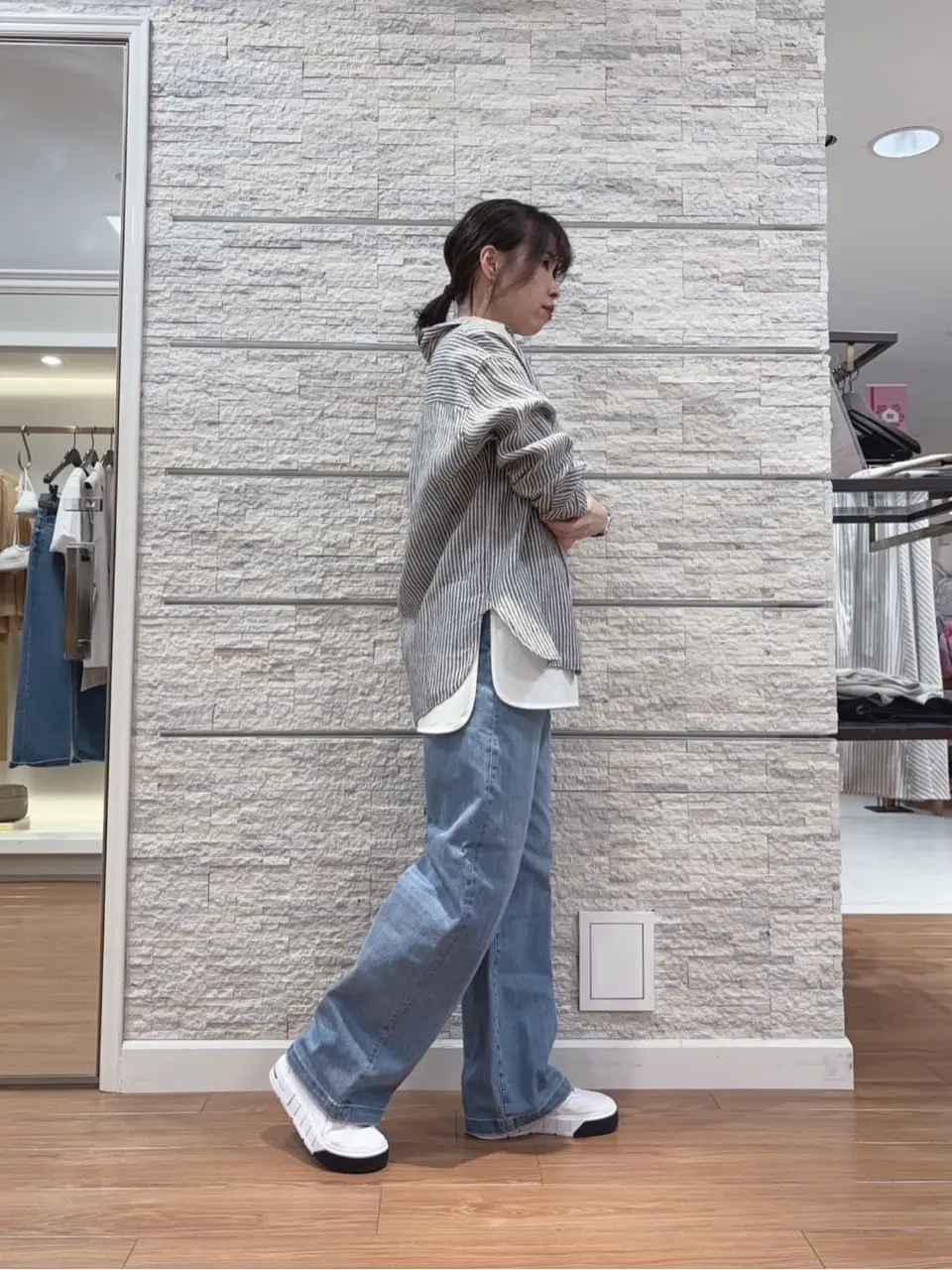 23区 犬塚 コーディネート画像