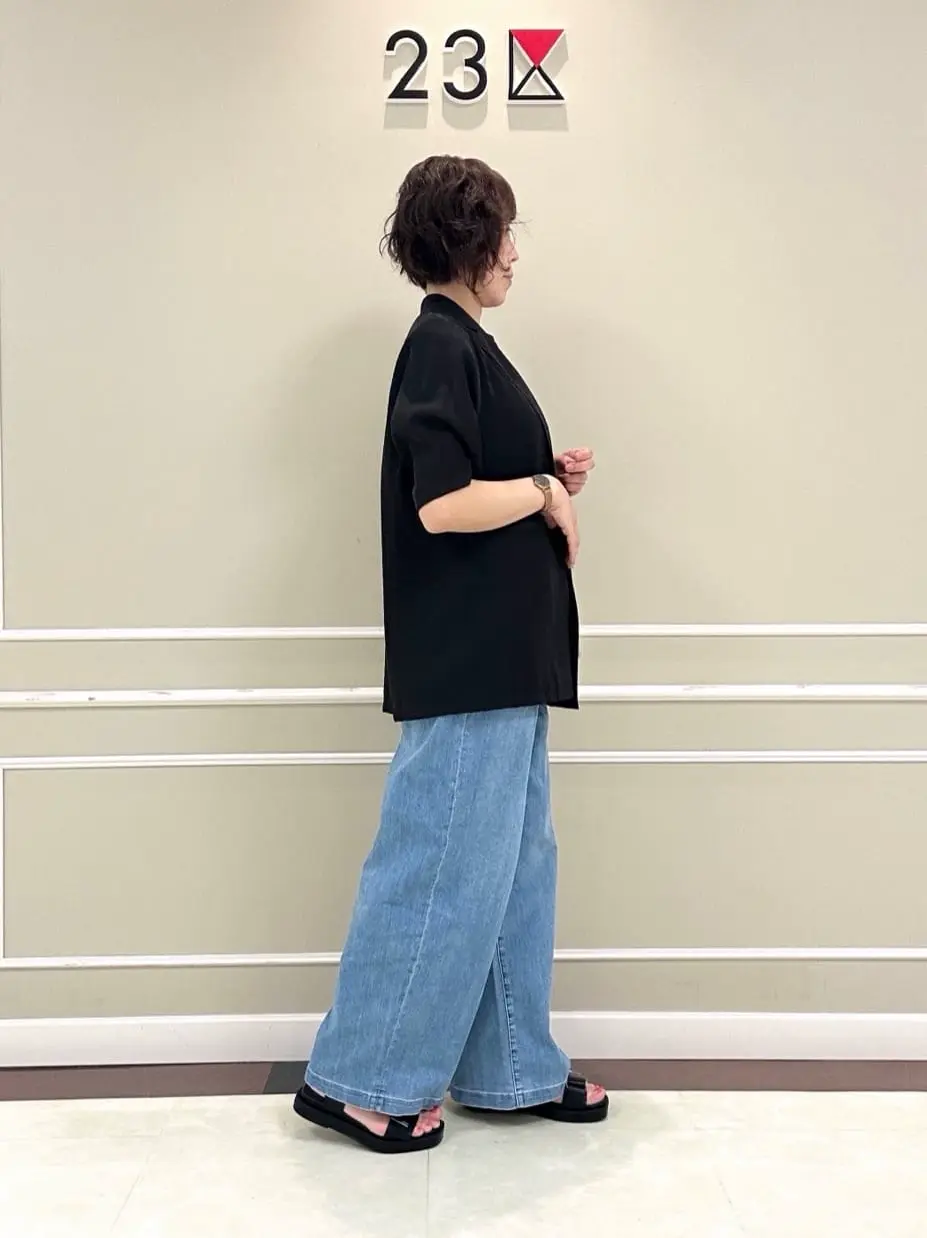 23区 助川 コーディネート画像