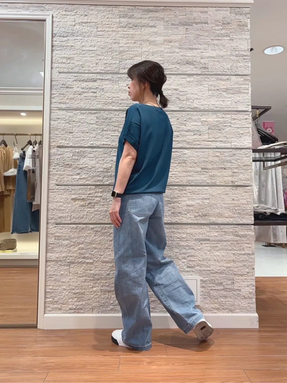 23区 犬塚 コーディネート画像