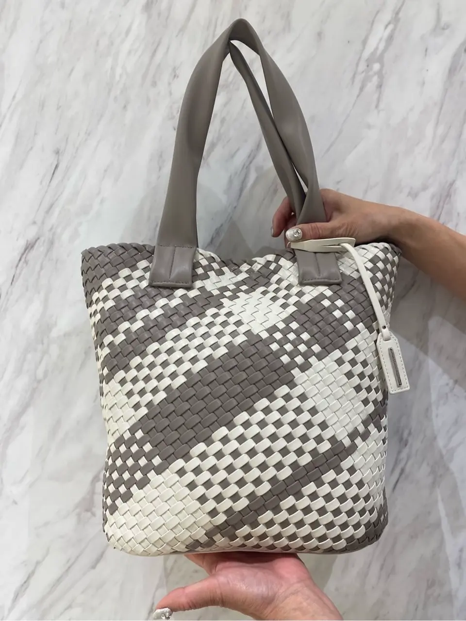 23区 勝俣 コーディネート画像