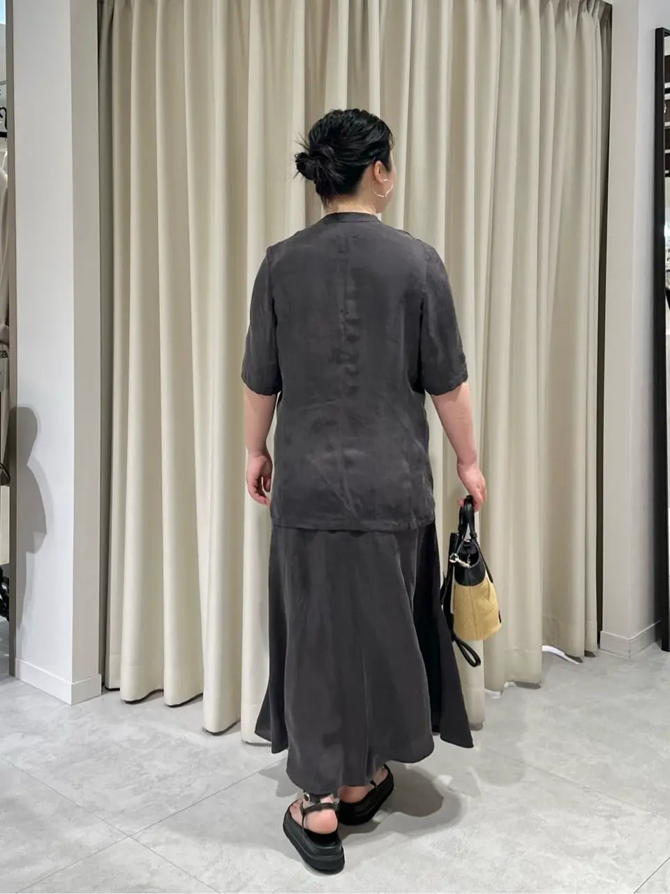 23区 笹川 コーディネート画像