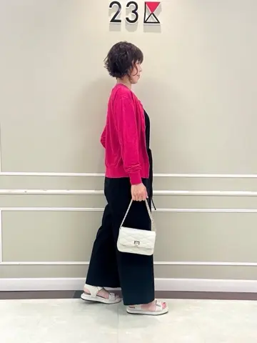 23区 助川 コーディネート画像