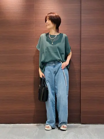 23区 スタッフ  コーディネート画像