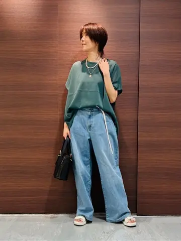 23区 スタッフ  コーディネート画像