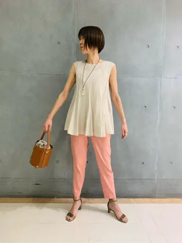 23区 スタッフ  コーディネート画像