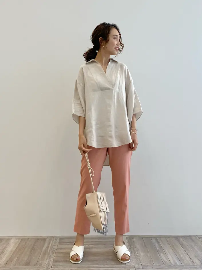  秋葉 コーディネート画像